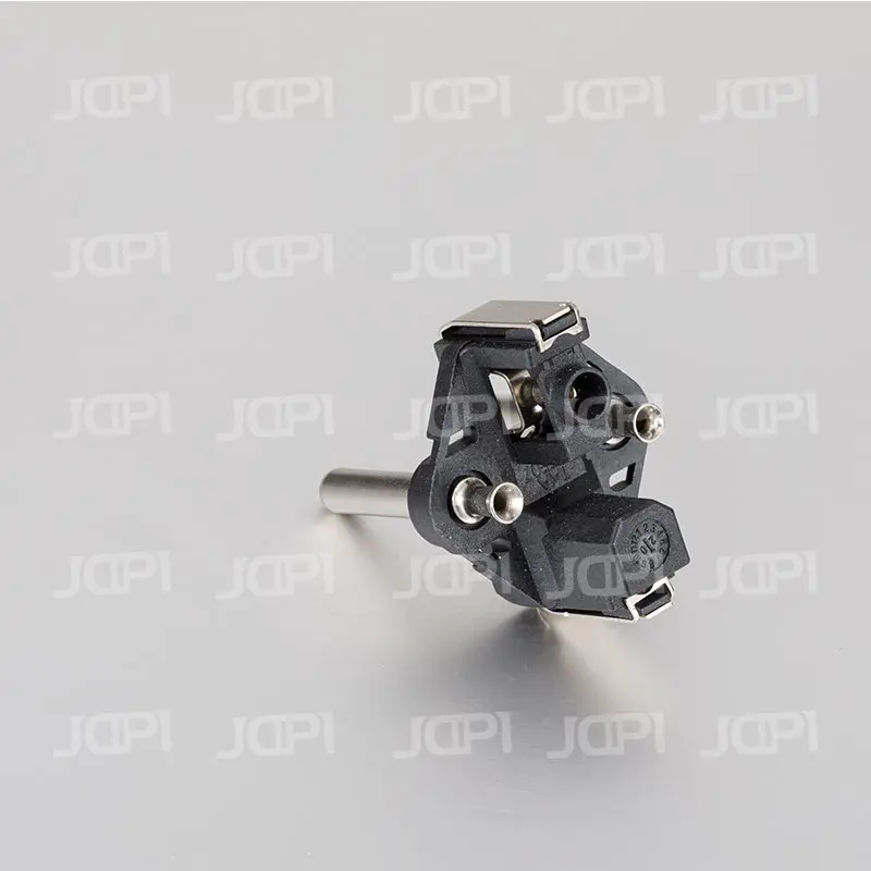 What are the main features of Schuko plug inserts of type TAA?